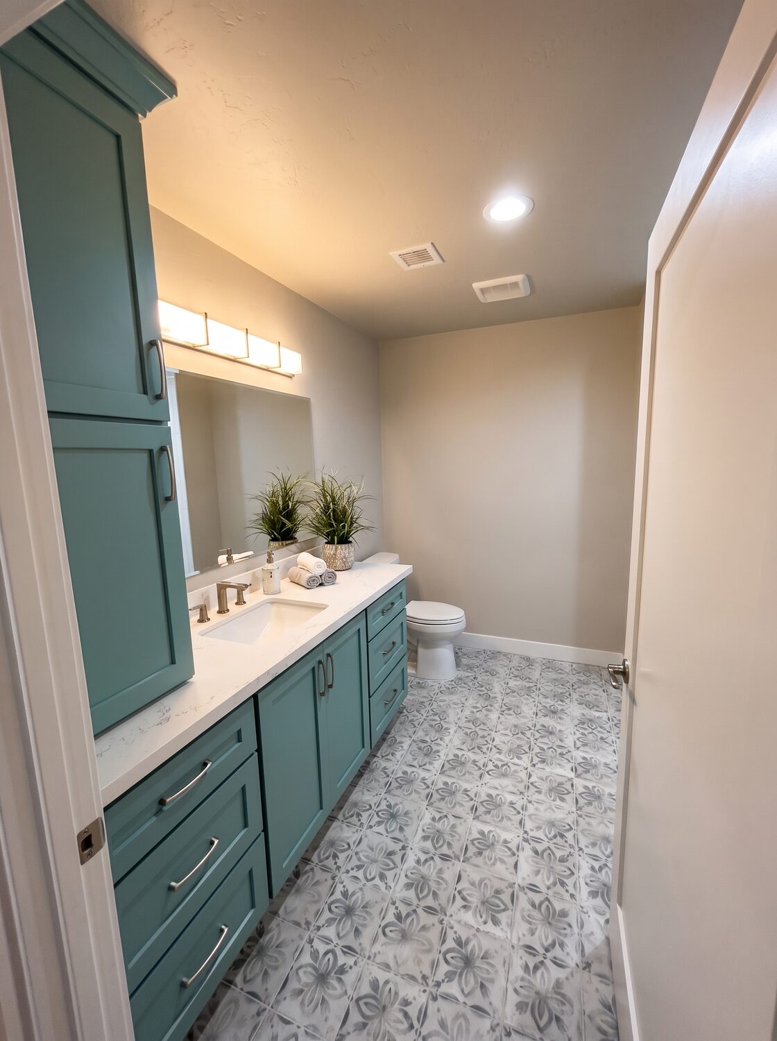 Nineteen Build Co. project photo 6